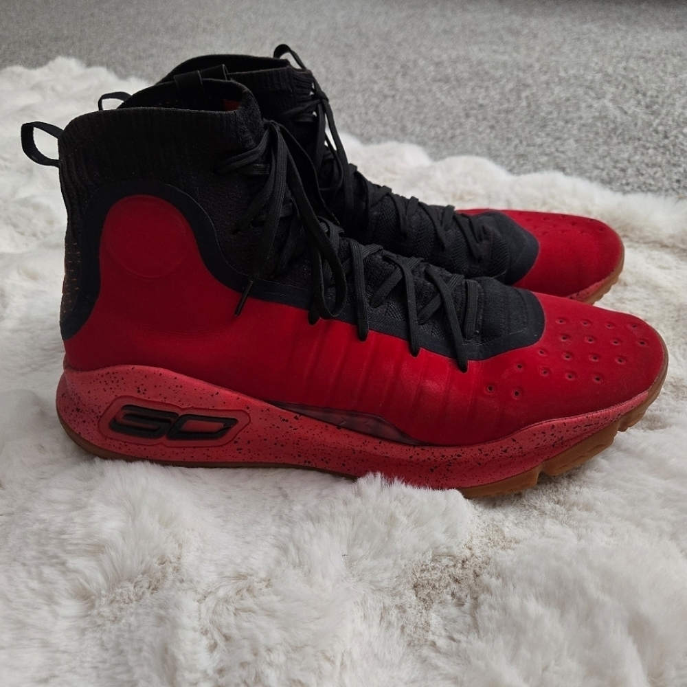 Under Armour Curry 4 Red Rogue Black Gum US Men’s Size 15  RARE 2018